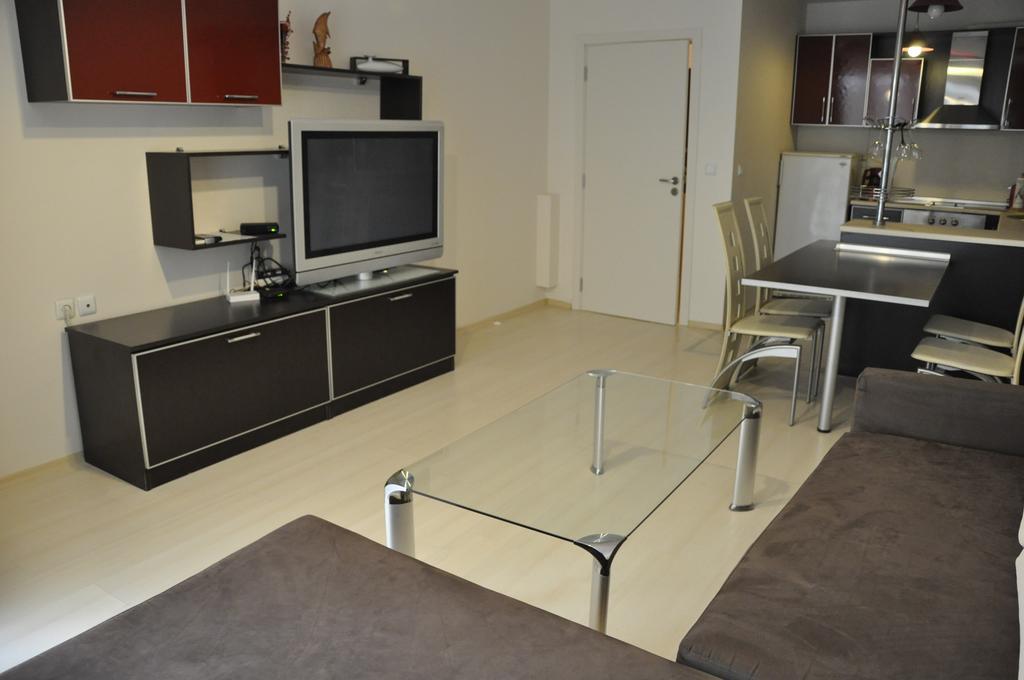 Black Sea Brееze Apartment Várna Kültér fotó